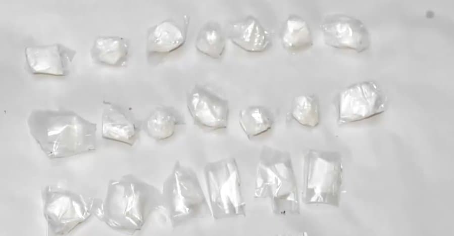 აჭარაში განსაკუთრებით დიდი ოდენობით ნარკოტიკული საშუალების ჯგუფურად, უკანონოდ შეძენა-შენახვისა და გასაღების მცდელობის ფაქტზე უცხო ქვეყნის 2 მოქალაქე დააკავეს