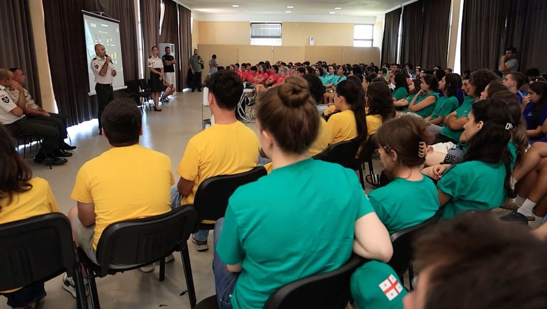 ანაკლიის ახალგაზრდულ ბანაკში სამხედრო დღე მოეწყო