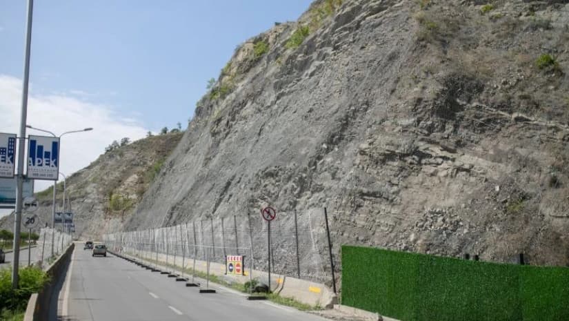 ჭაბუა ამირეჯიბის გზატკეცილზე მოძრაობა ნაწილობრივ შეიზღუდება