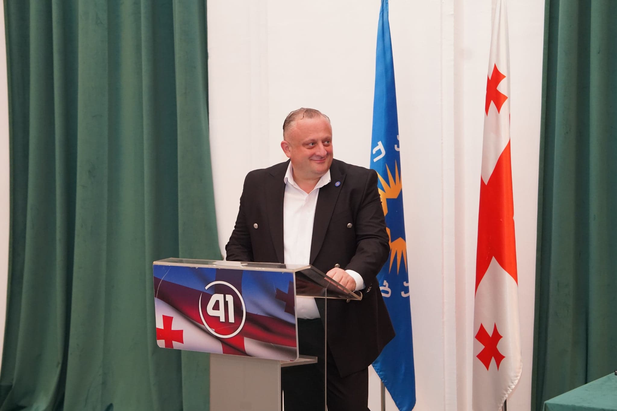 Frontnews image description