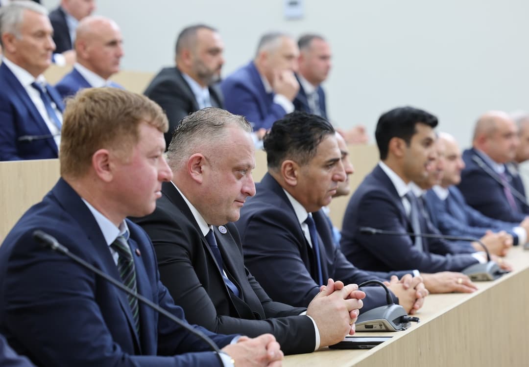 ირაკლი კობახიძემ იმერეთის 12 მუნიციპალიტეტში მერობის კანდიდატები წარადგინა, "ქართულ ოცნებას“ მერობის ახალი კანდიდატები ჰყავს ბაღდათში, ზესტაფონში და ტყიბულში