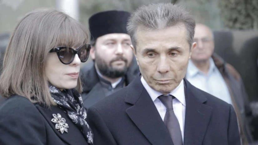 Ruling party honorary chair Ivanishvili, his wife saddened by passing of acclaimed film director Shengelaia