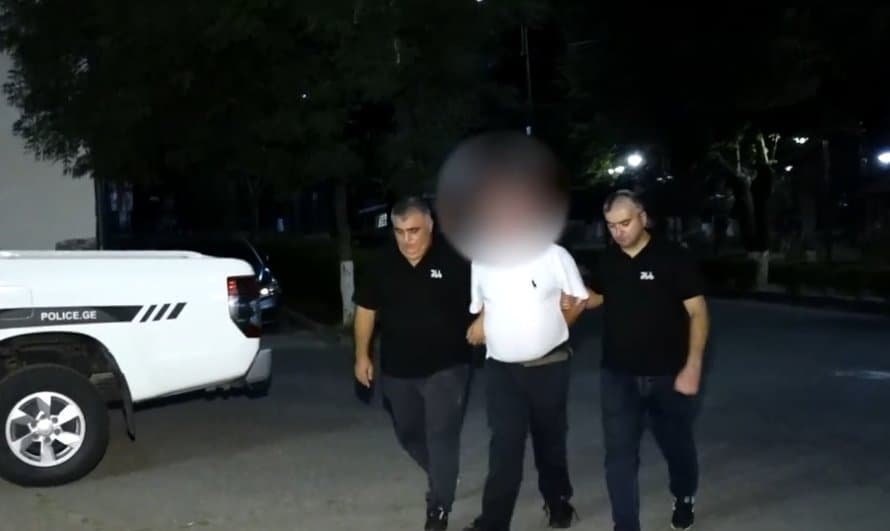 The injured man was taken to hospital, where he received medical treatment