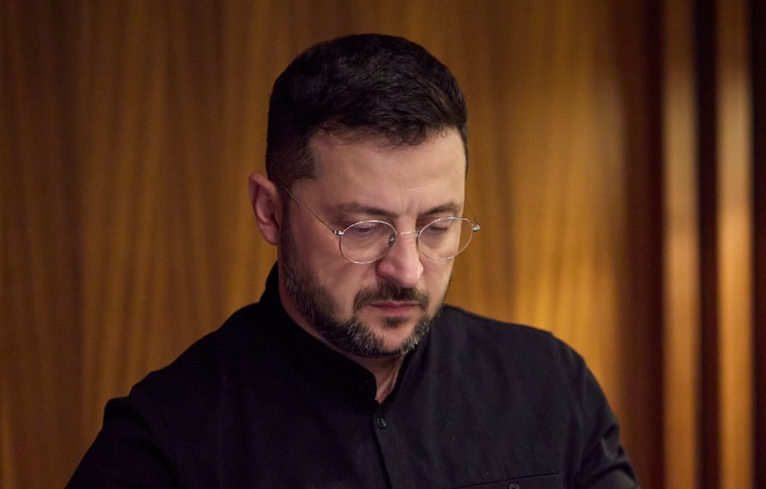 ზელენსკი - რუსები მშვიდობიანი მოქალაქეების მკვლელობას მოლაპარაკებების დღესაც აგრძელებენ, ომის დასრულების შესახებ არანაირი სიგნალი არ არსებობს