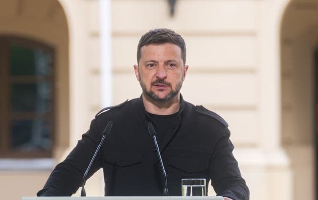 Ukrainian President arrives in Brussels for talks with EU Commission President