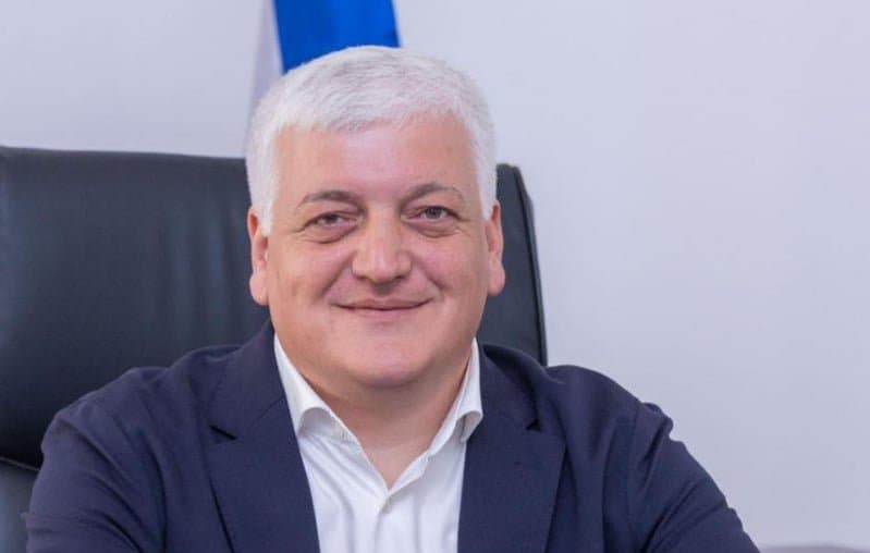 Frontnews image description