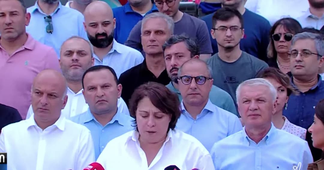 ელენე ხოშტარია - ვიკრიბებით 13 სექტემბერს, 19:00 საათზე თბილისის სახელმწიფო უნივერსიტეტთან და პარლამენტამდე მივდივართ მარშით