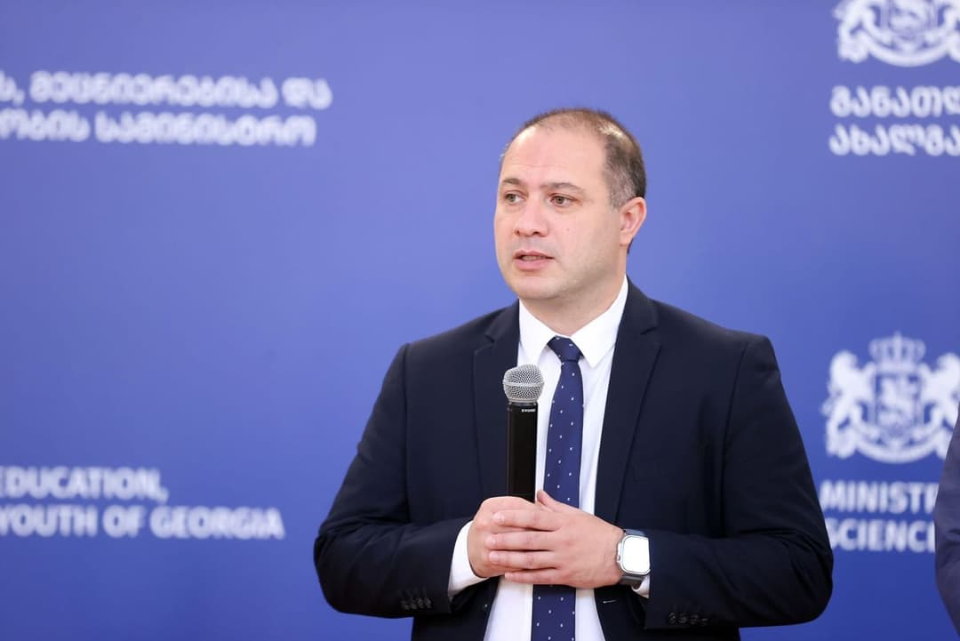 გივი მიქანაძე - თითოეულს გილოცავთ მიღწეულ წარმატებას, სულ რამდენიმე კვირაში უკვე ცხოვრების ახალ, უმნიშვნელოვანეს ეტაპს დაიწყებთ