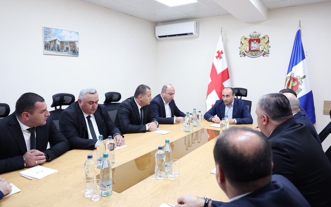 Georgia’s interior minister holds security meetings in Racha-Lechkhumi region