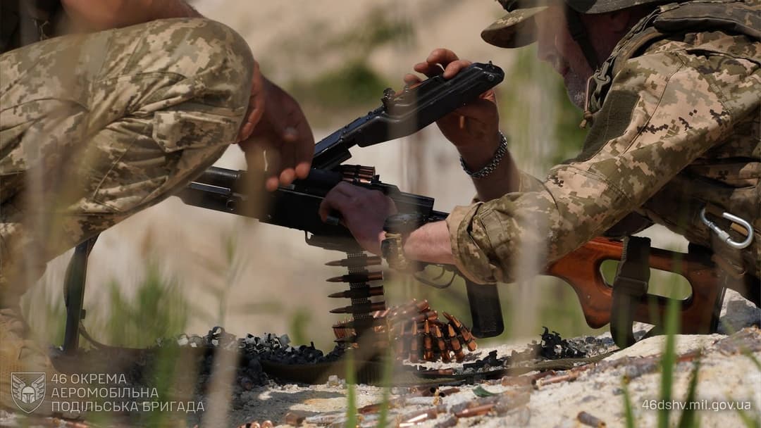 უკრაინის გენშტაბი - რუსებმა ერთ დღეში 1000-ზე მეტი ჯარისკაცი და 38 საარტილერიო სისტემა დაკარგეს