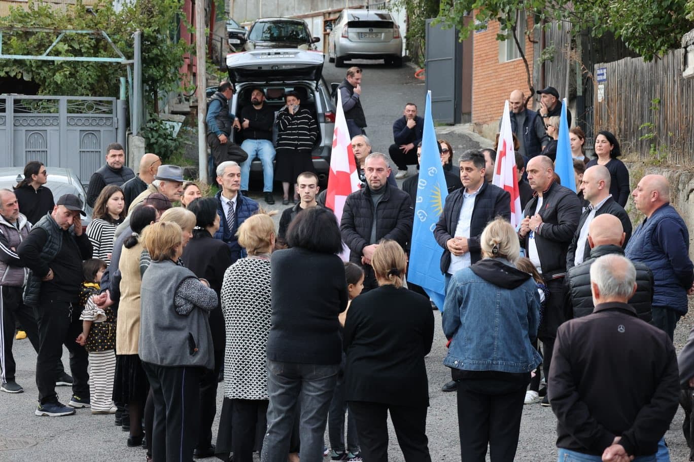 Frontnews image description