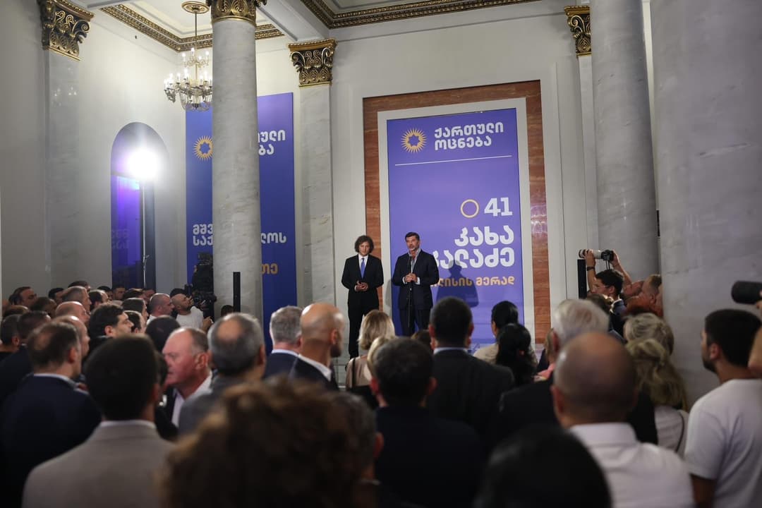 კახა კალაძის საარჩევნო შტაბი გაიხსნა, რომელსაც ლევან მაჭავარიანი უხელმძღვანელებს