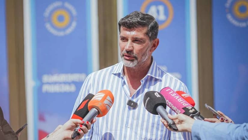 კახა კალაძე - კატეგორიულად მიუღებელია, საარჩევნო შტაბთან რამდენიმე აკაცუკი მოვიდეს და იქ მომუშავე ხალხს შეურაცხყოფა მიაყენოს