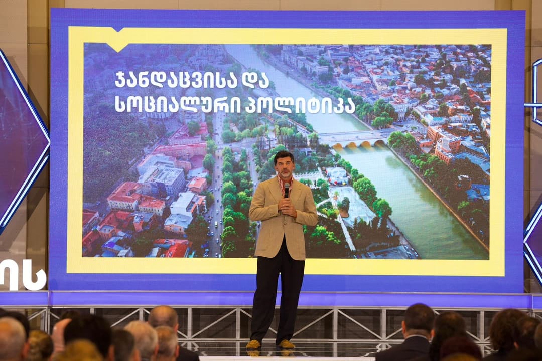 კახა კალაძემ საზოგადოებას ჯანდაცვისა და სოციალური პოლიტიკის მიმართულებით განსახორციელებელი პროექტები წარუდგინა