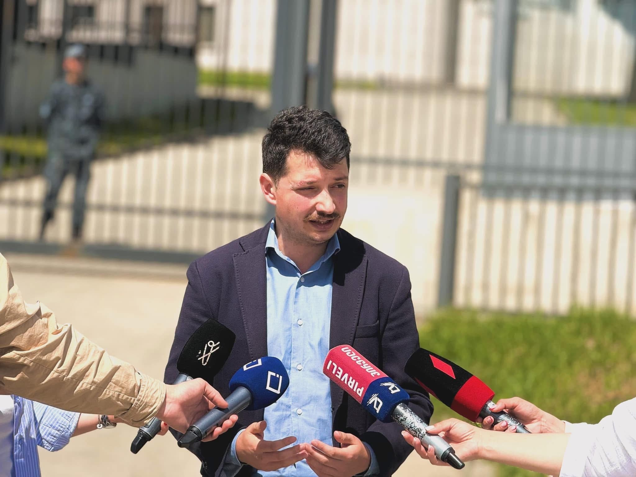 Frontnews image description