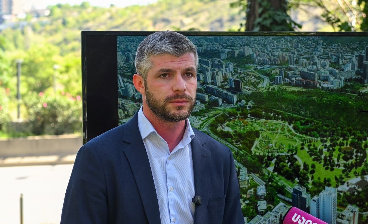 Frontnews image description