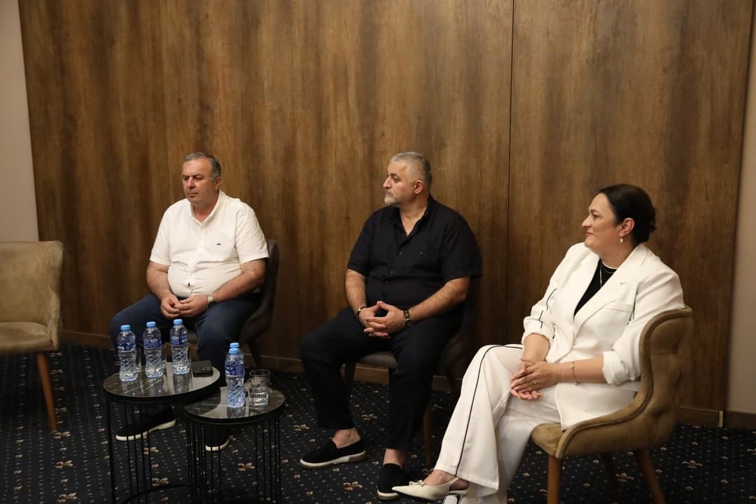 წყალტუბოში, სასტუმრო „პრომეთეს“ საკონფერენციო დარბაზში წარმატებულ და მეწარმე ქალბატონებთან შეხვედრა გაიმართა