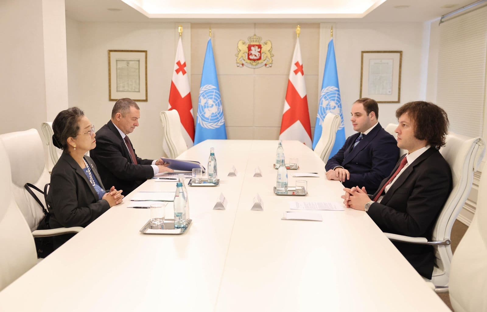 Frontnews image description