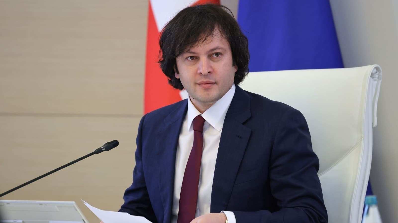 Frontnews image description