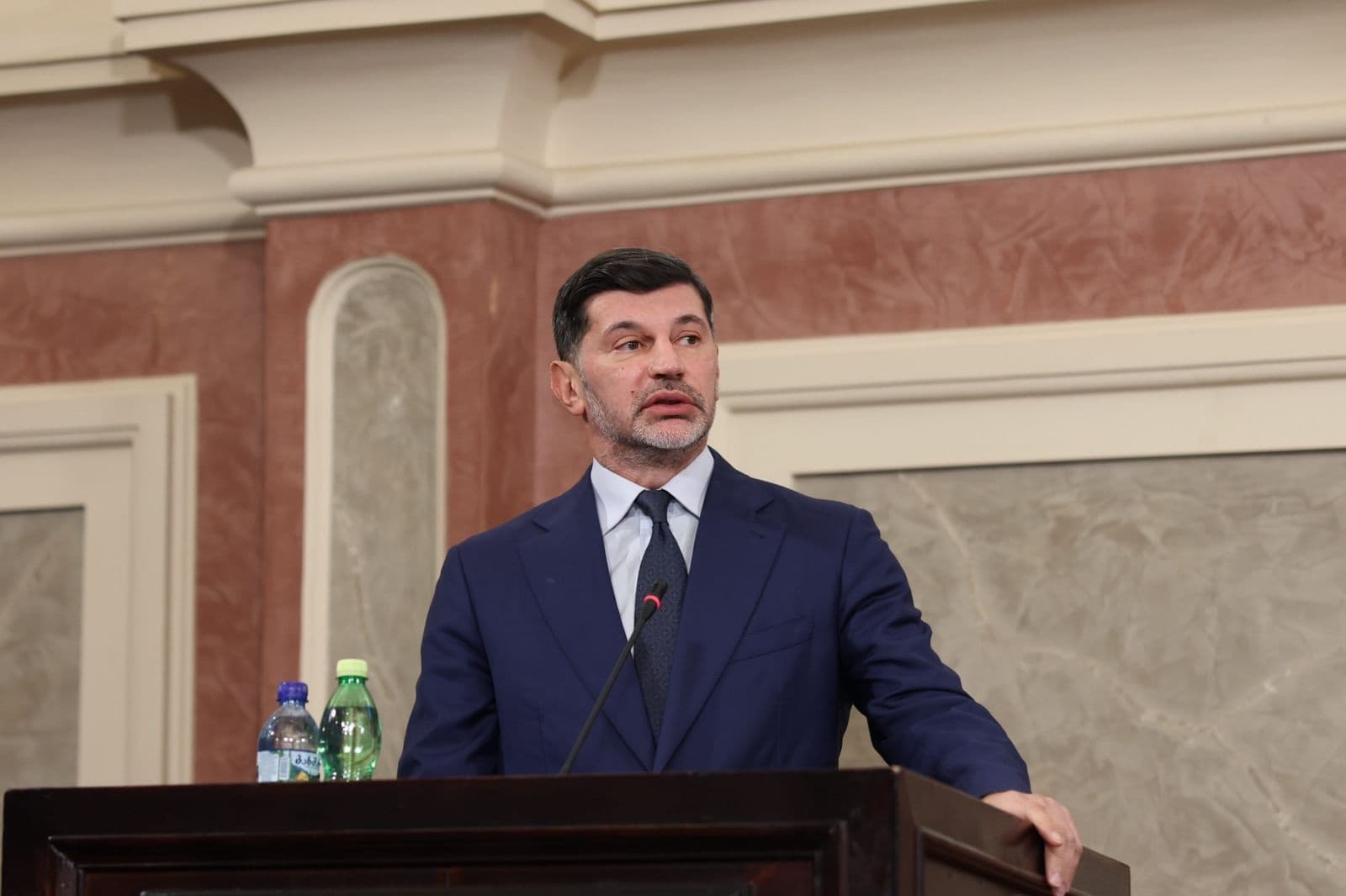 Frontnews image description