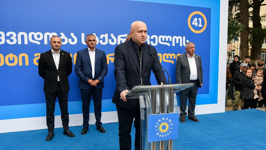 სულხან თამაზაშვილი ხულოს  მუნიციპალიტეტში მხარდამჭერებს შეხვდა