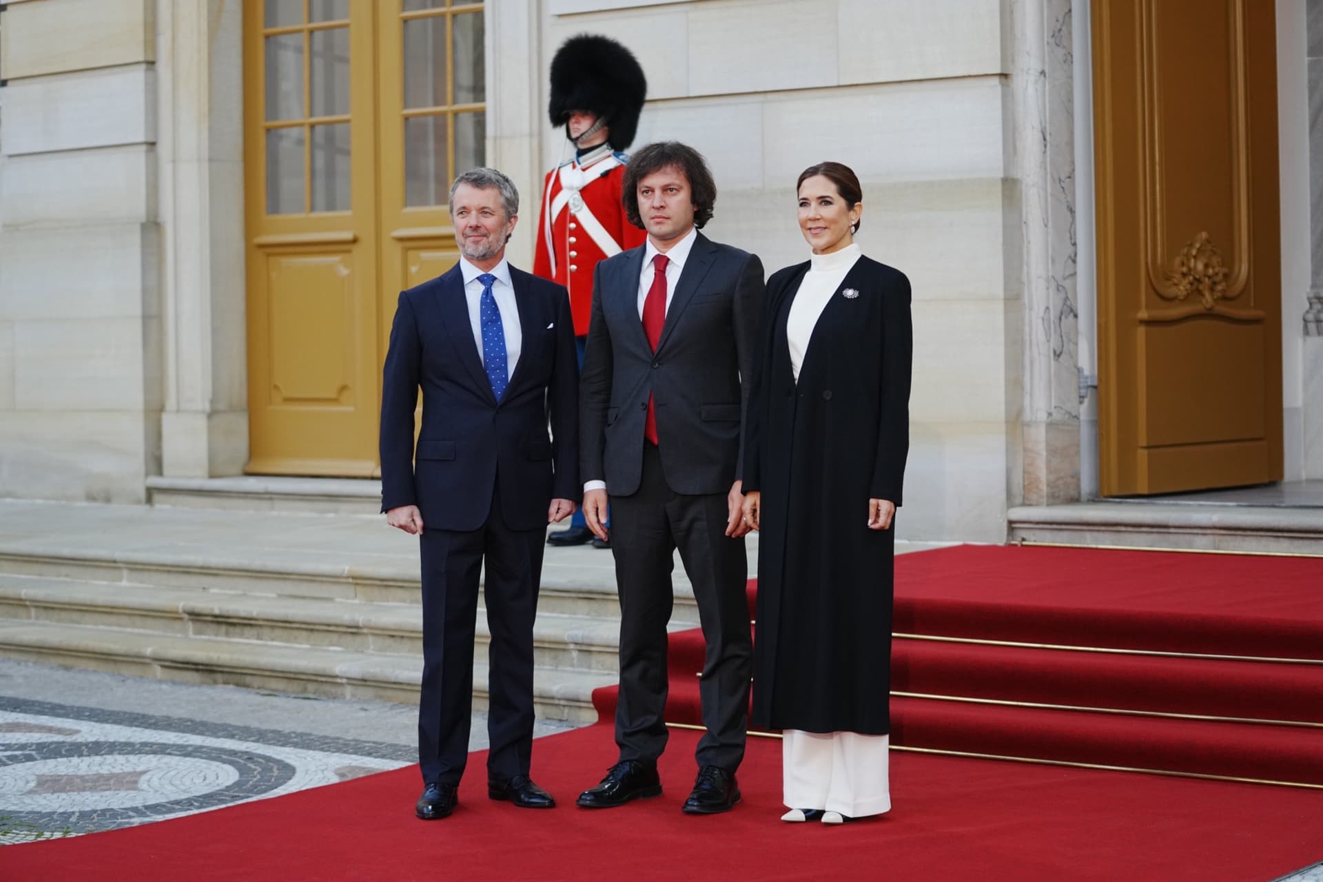 The royal couple welcomed heads of state and government at Amalienborg Palace on the eve of the seventh EPC gathering