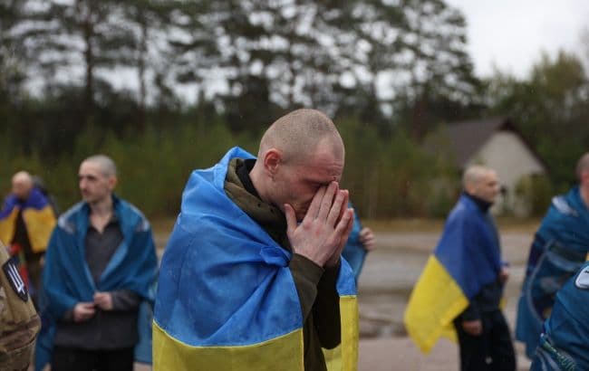 უკრაინამ რუსული ტყვეობიდან 200-ზე მეტი ადამიანი დაიბრუნა