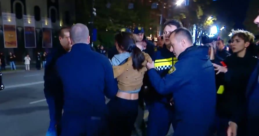 Georgian Interior Ministry says around 20 protesters detained on Rustaveli Avenue