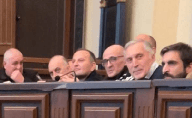 4 ოქტომბრის საქმეზე ბრალდებულები სასამართლომ პატიმრობაში დატოვა