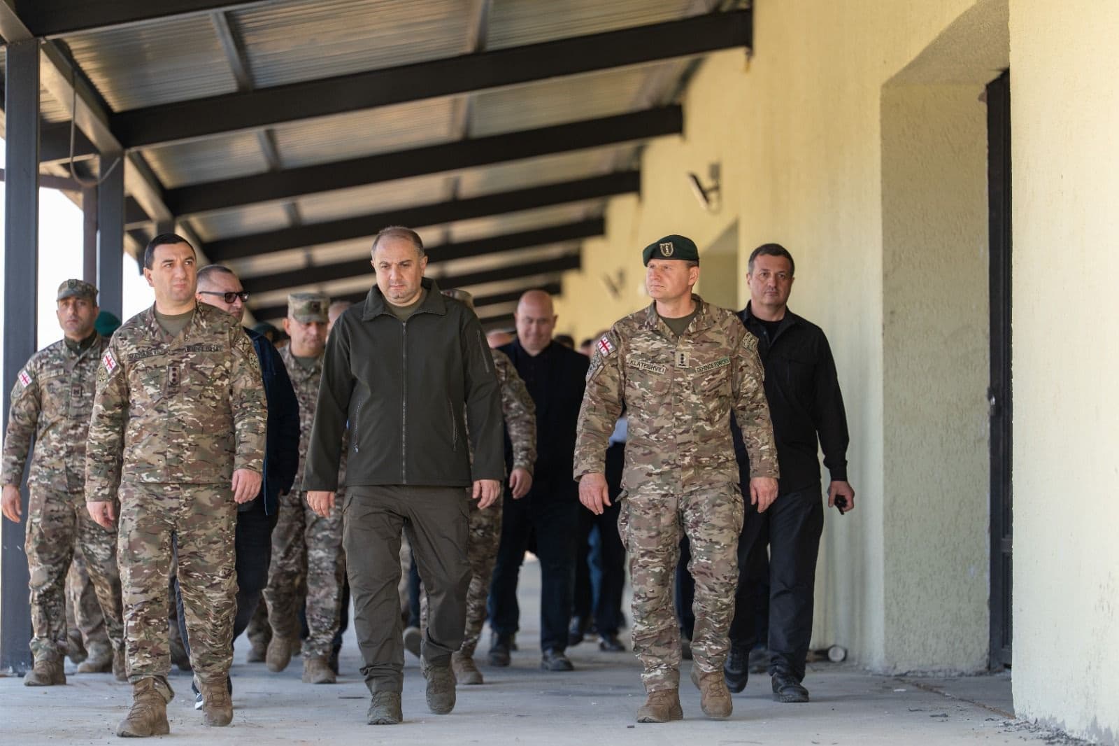 Frontnews image description