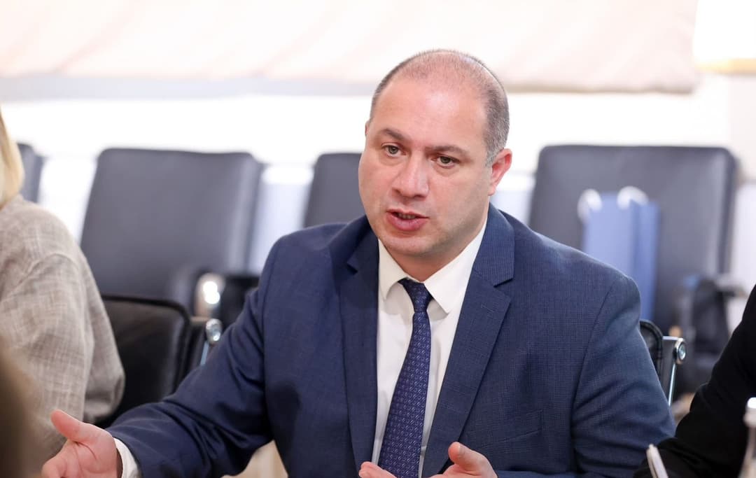 გივი მიქანაძე - რადიკალური ჯგუფები მიზანმიმართულად აწარმოებენ ცრუ კამპანიას თითქოს, რაღაც ნებართვები არის რეპეტიტორობის საქმიანობისთვის საჭირო