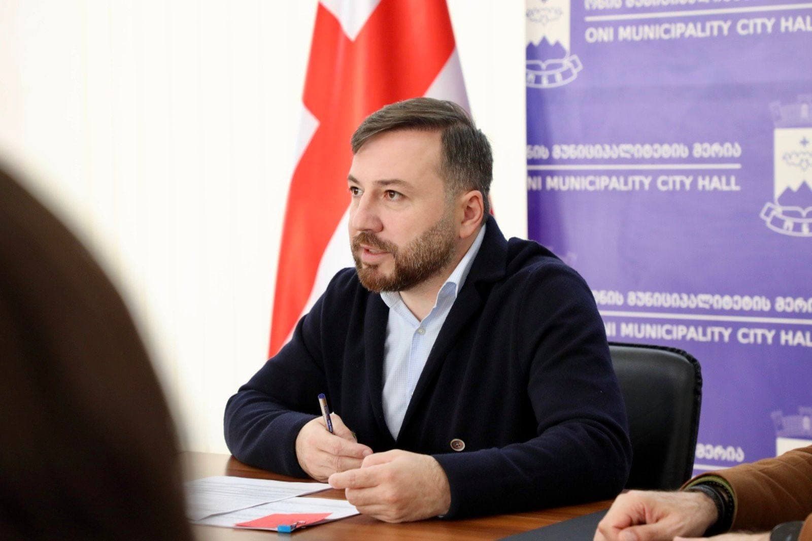 Frontnews image description