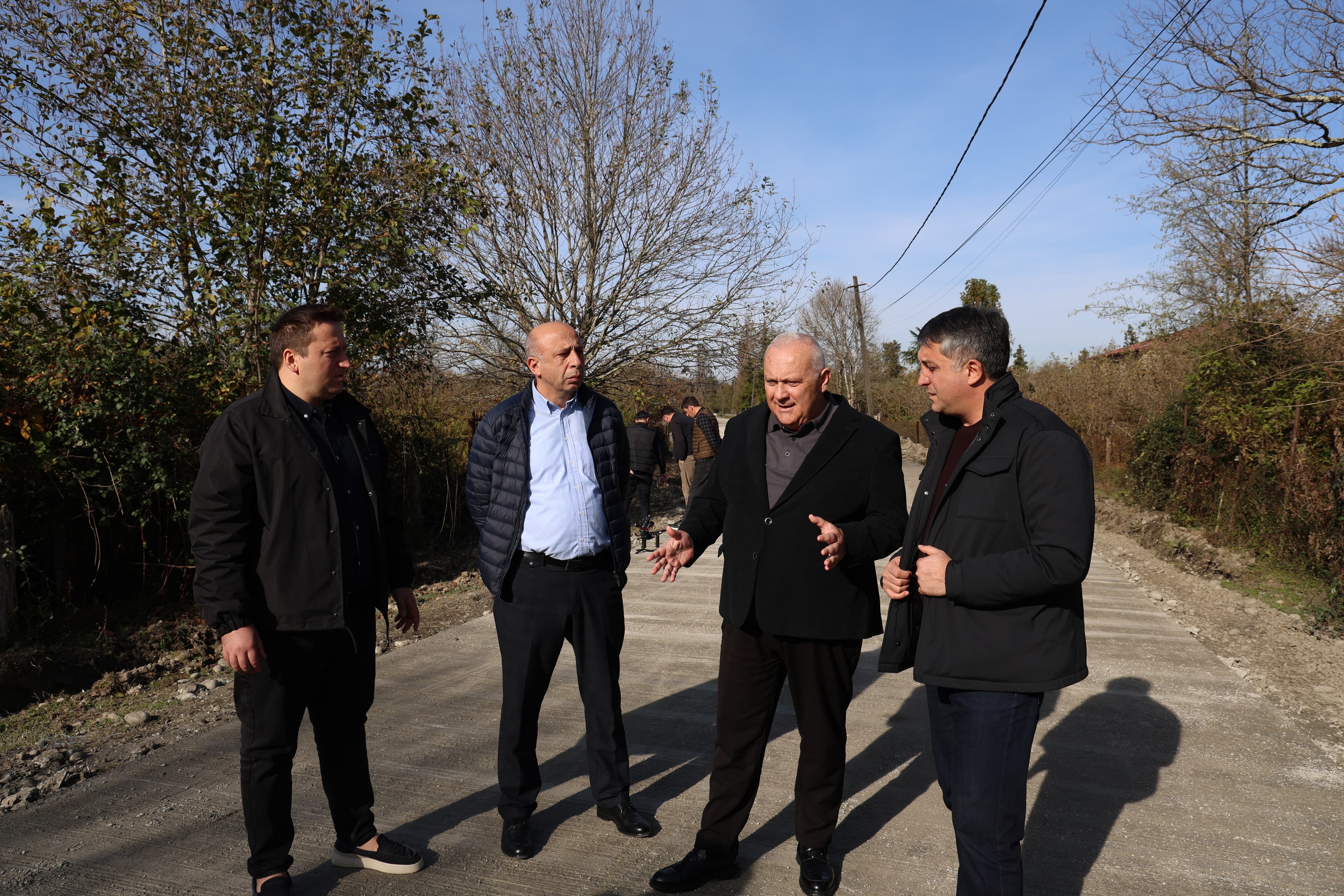 Frontnews image description