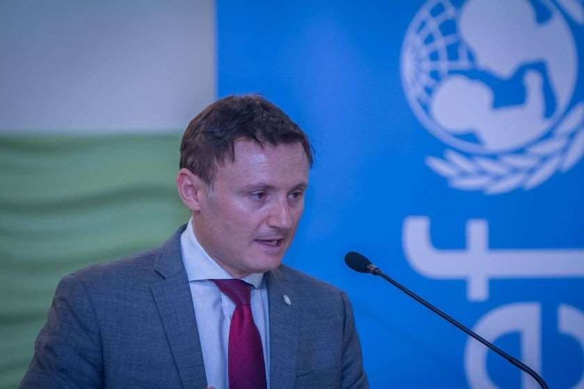 Frontnews image description