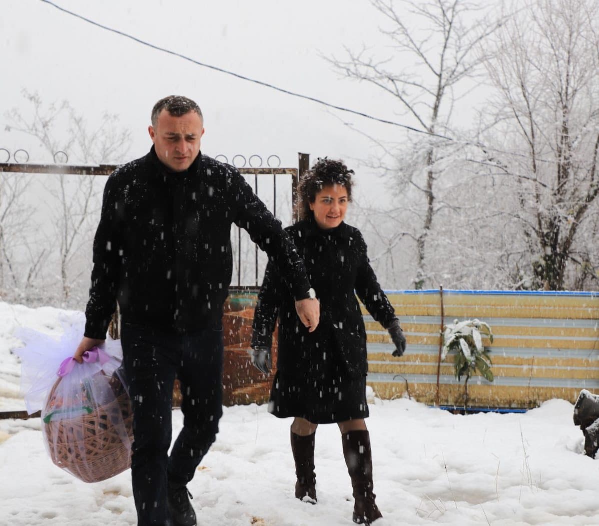 Frontnews image description