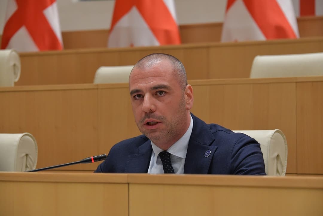 ლევან მაჭავარიანი -  გახარიას მოჰკითხეთ, რომლის გაცემული ბრძანებითაც სამწუხაროდ, ახალგაზრდებს თვალები დათხარეს