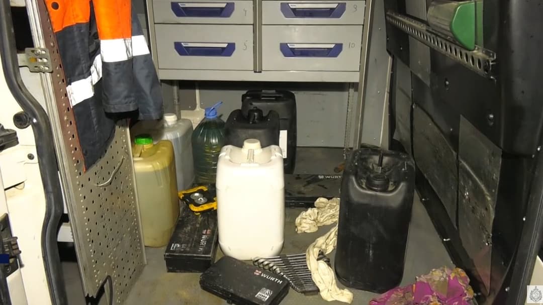 Two airport technicians arrested for theft of 310 liters of fuel in Kutaisi