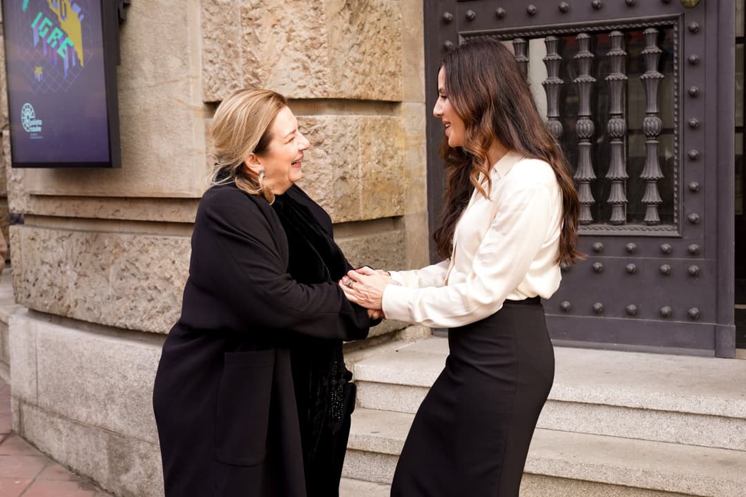 თამარ ბაგრატიონს თამარა ვუჩიჩმა "მეცნიერების სასახლეში“ უმასპინძლა