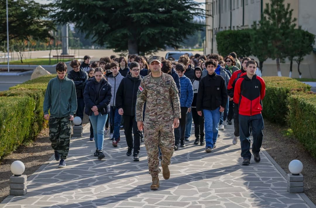 ვაზიანის მე-4 ქვეით ბრიგადაში "ერთი დღე ჯარში" გაიმართა