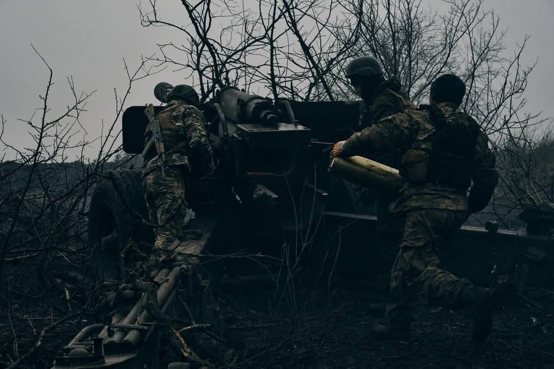 თვითმფრინავი, 34 საარტილერიო სისტემა, 1240 ოკუპანტი ერთ დღეში - რუსეთის ახალი დანაკარგები უკრაინაში