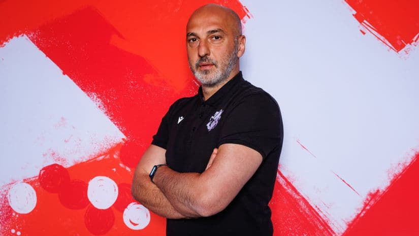 საქართველოს 19 წლამდე ვაჟთა ნაკრებს ზურაბ ხიზანიშვილი გაწვრთნის