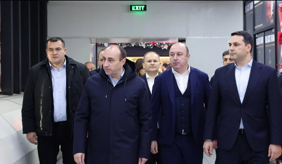 გეკა გელაძემ აჭარაში, უწყების სხვადასხვა დანაყოფისა და სტრუქტურული ერთეულების თანამშრომლებს ახალი წელი მიულოცა