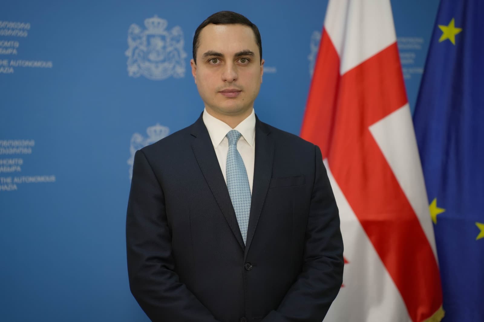 Frontnews image description