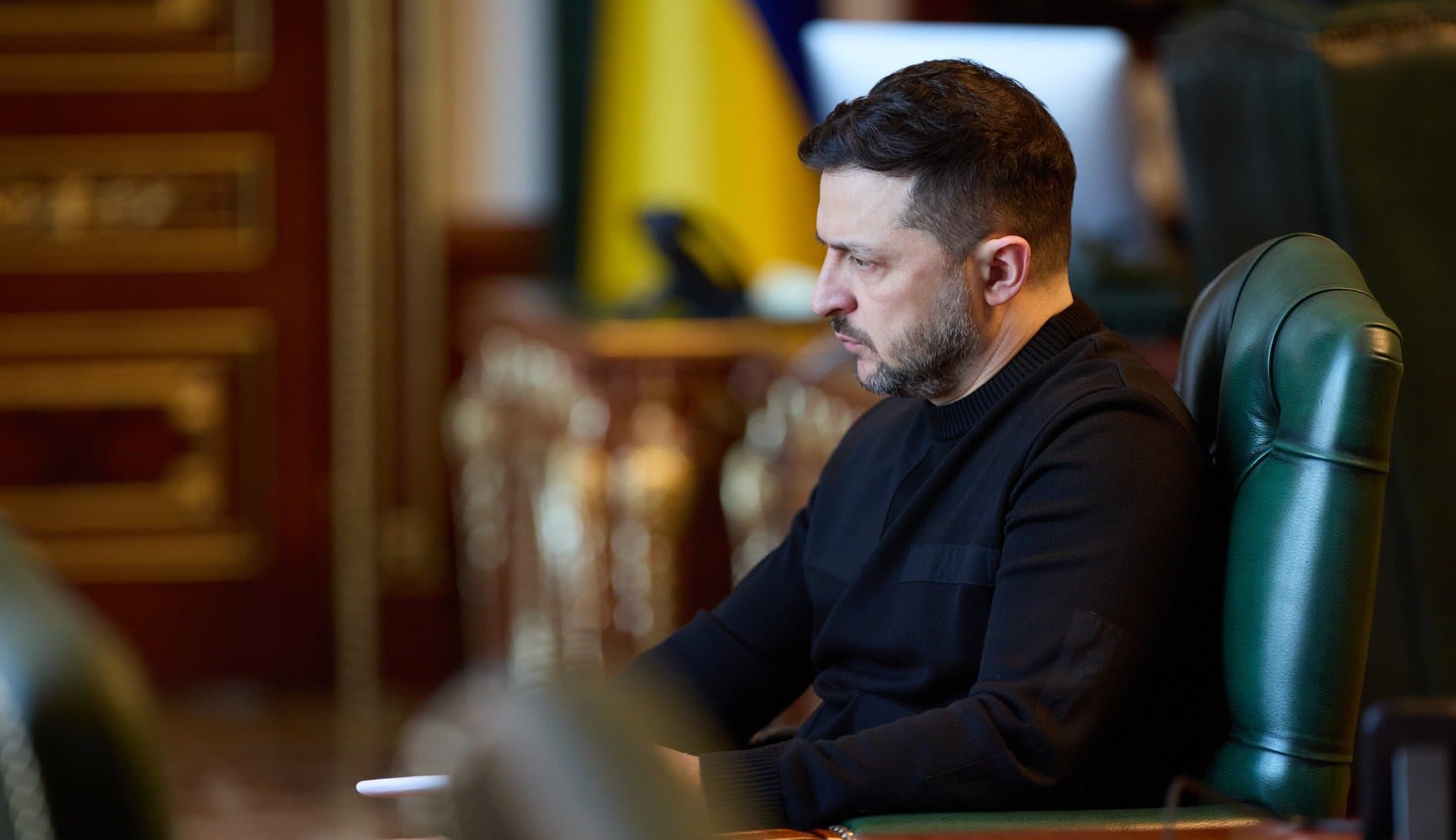 "წარმოადგინეთ ზომები ადამიანების და ბიზნესის დასაცავად" - ზელენსკიმ მთავრობას ულტიმატუმი წაუყენა