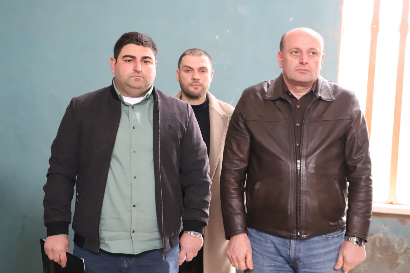 <p style="text-align: justify">"სოფლის მხარდაჭერის პროგრამის" ფარგლებში, თერჯოლის მუნიციპალიტეტის მერმა მანუჩარ რობაქიძემ, საკრებულოს თავმჯდომარემ სოსო ჩაფიჩაძემ მუნიციპალიტეტის სოფლების: თუზის, საზანოს და რუფოთის მოსახლეობასთან საკონსულტაციო შეხვედრები გამართეს.&nbsp;</p><p style="text-align: justify">შეხვედრებზე რამდენიმე პრიორიტეტული მიმართულება დასახელდა, მათ შორის შიდა საუბნო გზების რეაბილიტაცია, სანიაღვრე არხების ,გარე განათებების, მინი სტადიონების და ფანჩატურების მოწყობა.&nbsp;</p><p style="text-align: justify">მოსახლეობასთან შეხვედრებს თერჯოლის მუნიციპალიტეტის მერისა და საკრებულოს თავმჯდომარის მოადგილეები, საკრებულოს მაჟორიტარი წევრები და ადგილობრივი თვითმმართველობის წარმომადგენლები ესწრებოდნენ.</p>