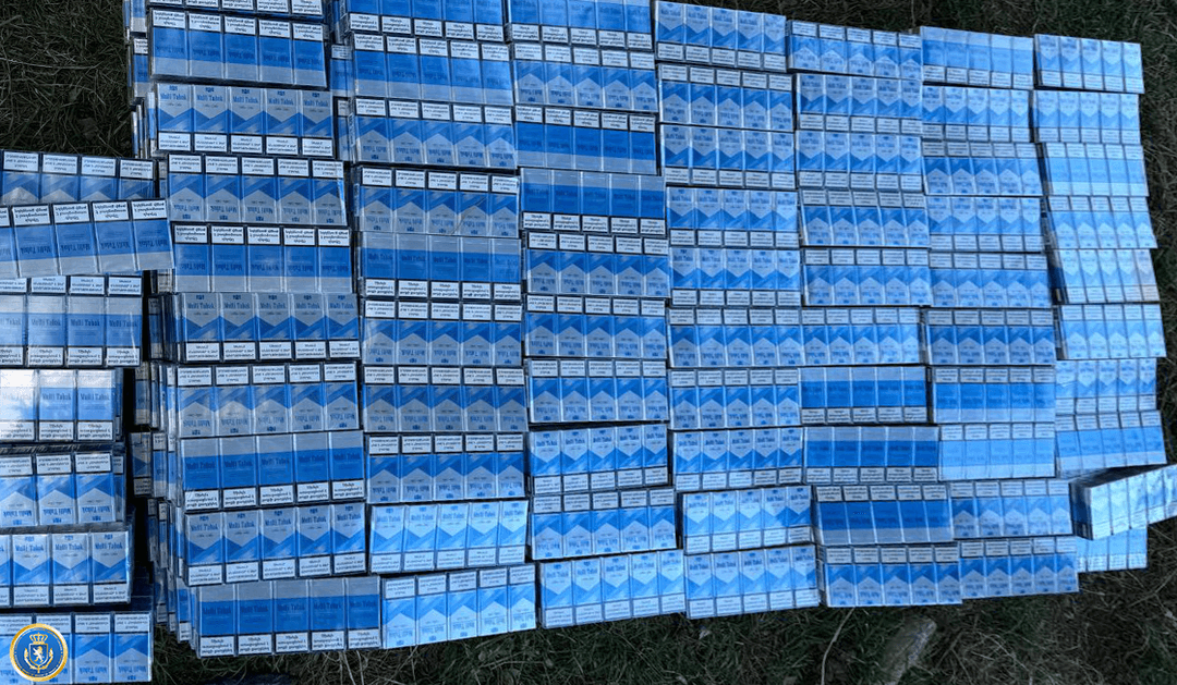 უაქციზო თამბაქოს ნაწარმის უკანონო შენახვის ფაქტზე ერთი პირი დააკავეს