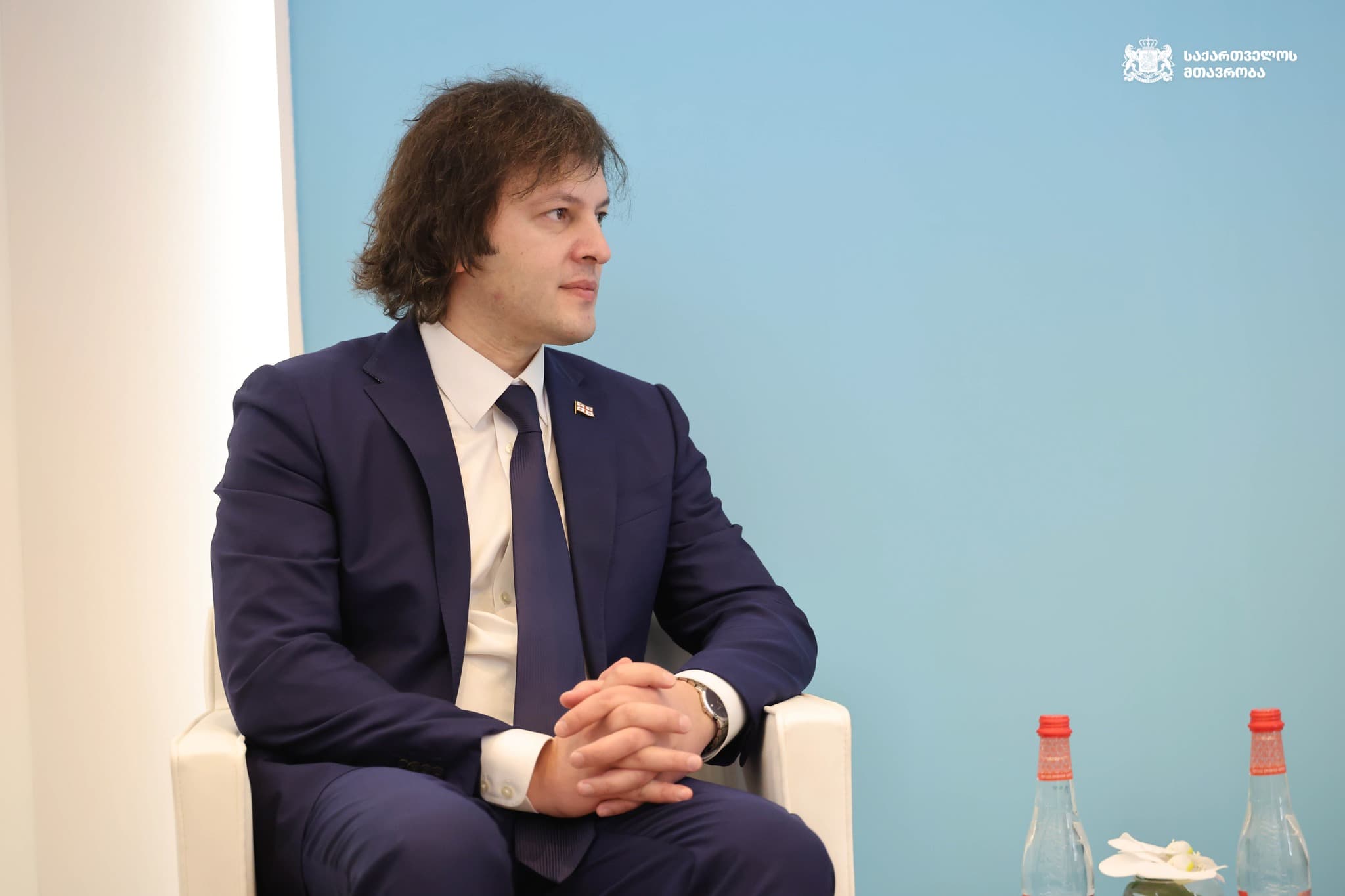 Frontnews image description