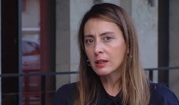 ხატია დეკანოიძე - ეს არ არის გაერთიანება, მე ამას ვუწოდებ, რომ ორი უნივერსიტეტი უქმდება