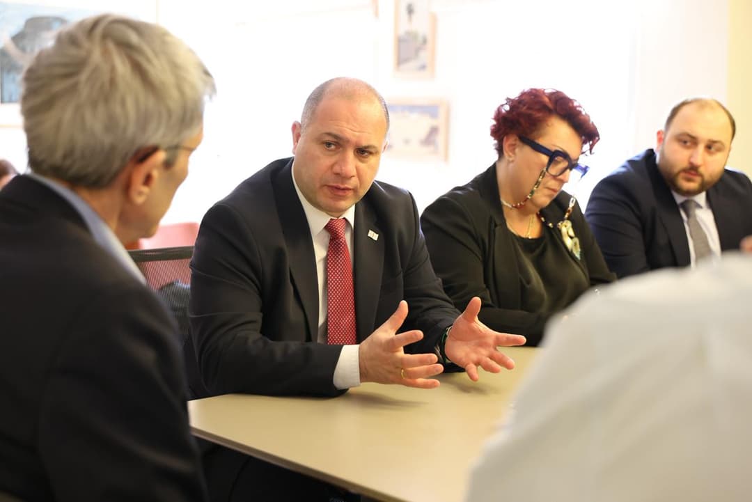 გივი მიქანაძე იერუსალიმის ებრაულ უნივერსიტეტს ეწვია, სადაც წელს შოთა რუსთაველის სახელობის ქართველოლოგიის ცენტრი გაიხსნება