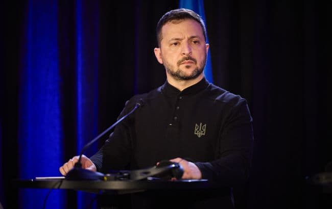 Zelenskyy: Putin is slave to war, security guarantees must precede any deal
